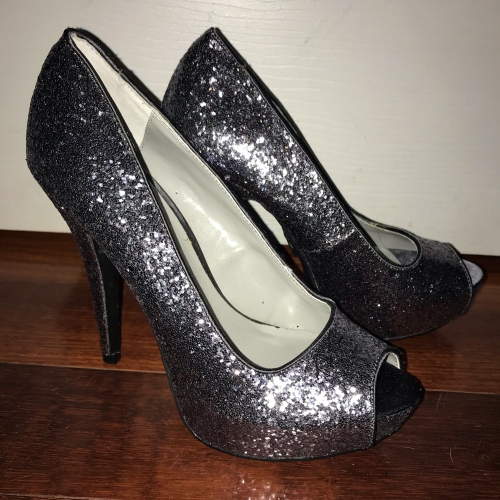 Vera Wang (Davids Bridal) glitter heels